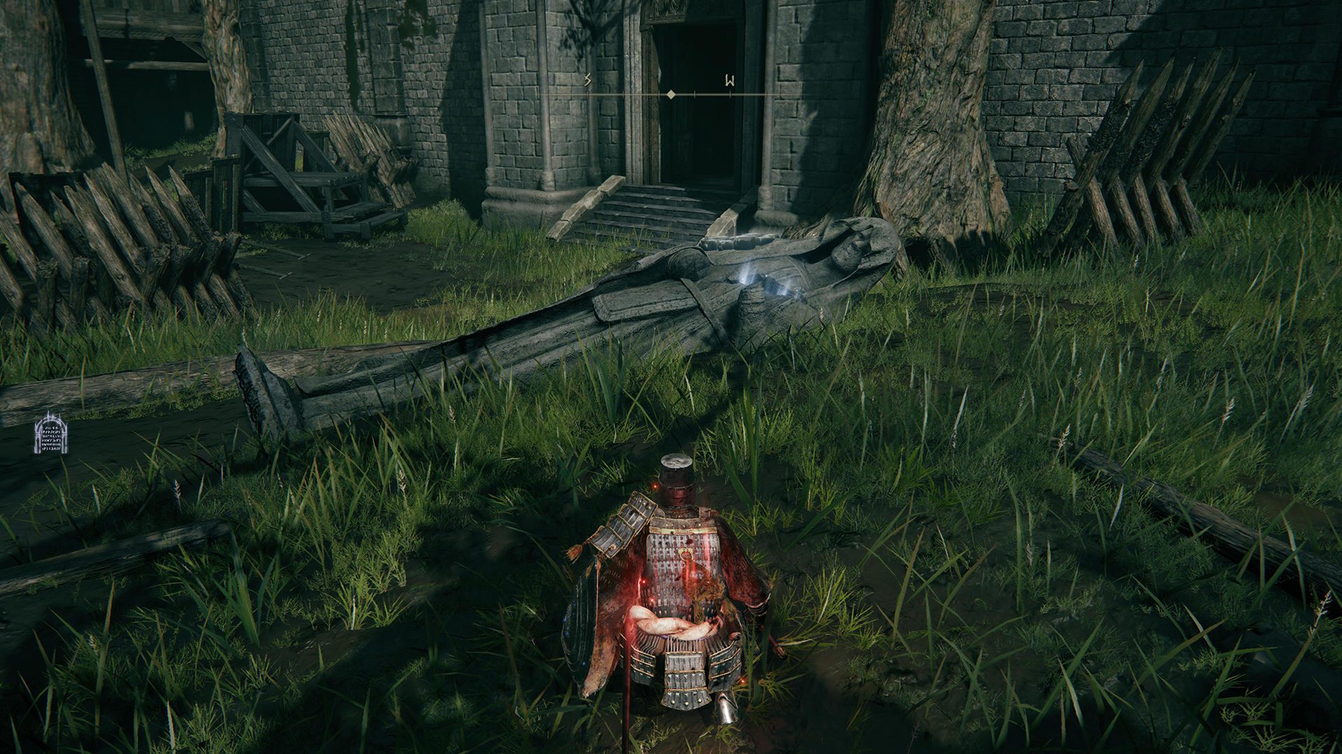 How to break glowing cracked statues in Elden Ring and what's inside