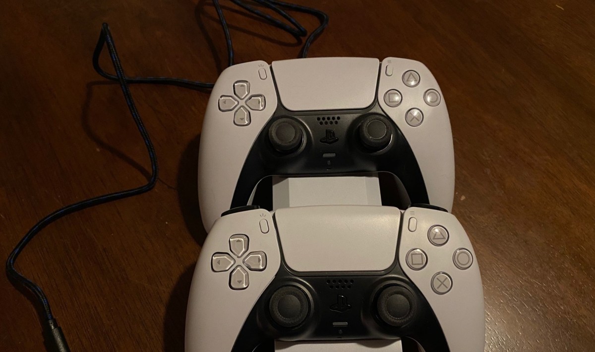 update PS5 DualSense controllers