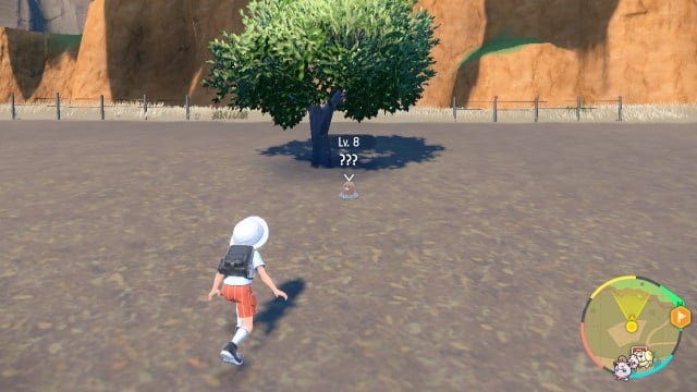 How to crouch and sneak up on Pokémon in Scarlet & Violet 2