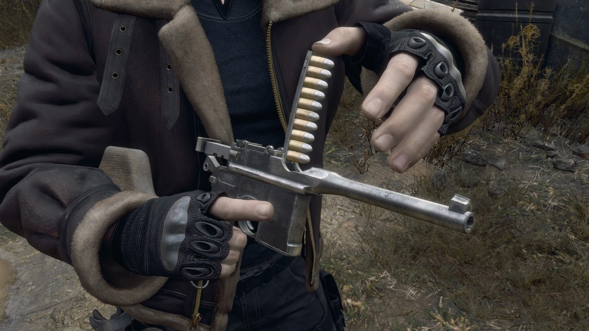 Resident Evil 4 SG-09 R 1:1 Scale Model Gun – Moving Slide, Handgun Replica