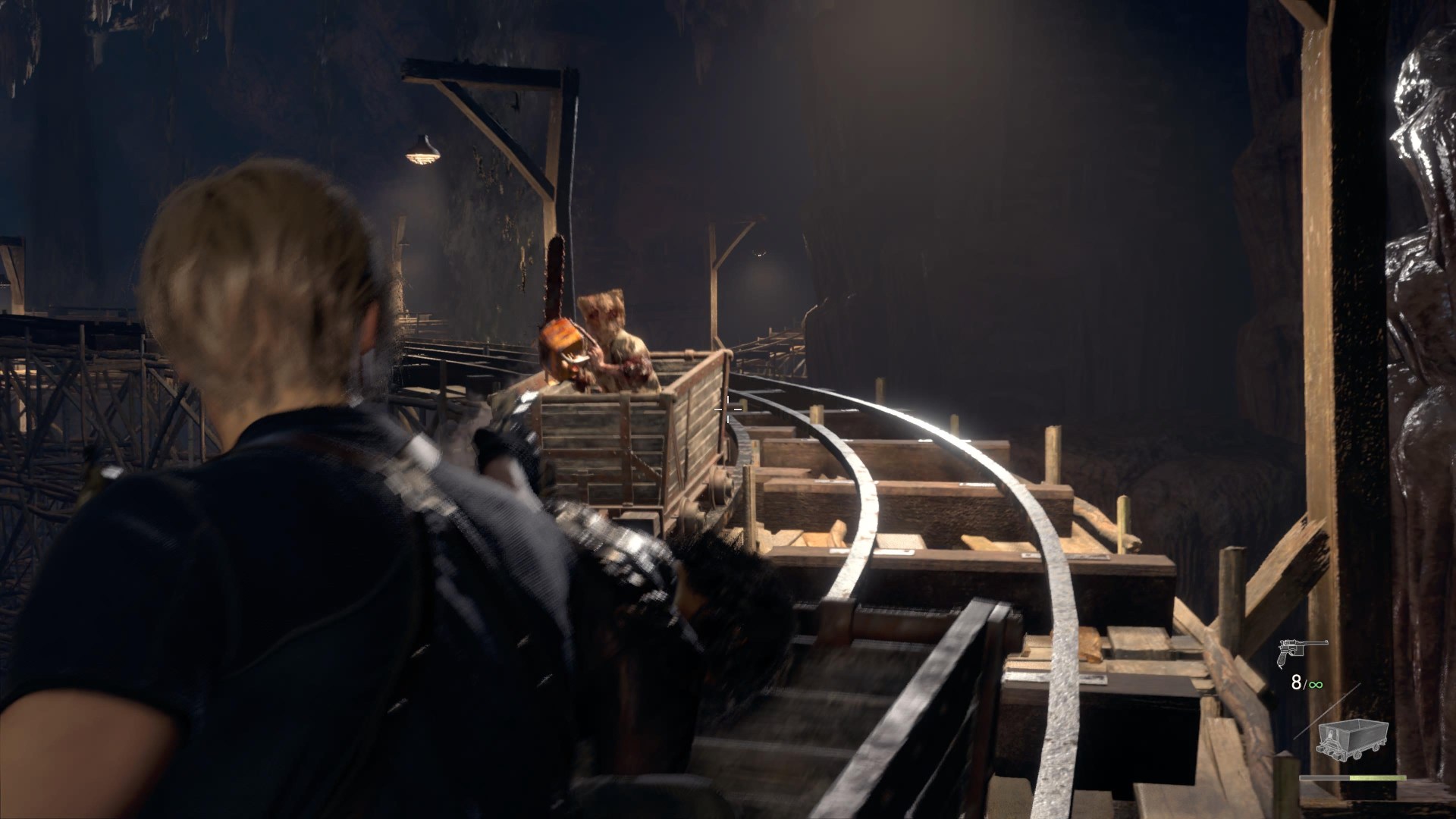 How to survive the minecart ride without damage Resident Evil 4 remake ...