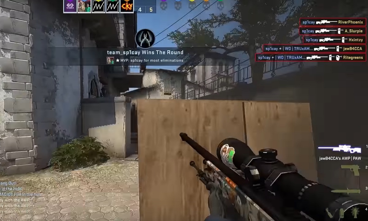 Miracle Shot: CS:GO player takes out entire team with one bullet