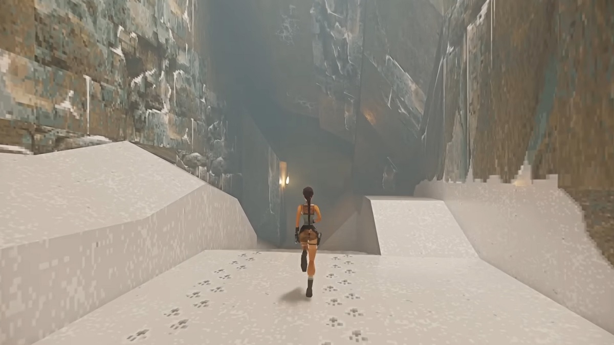 Tomb Raider: Lara Croft running in an open area.