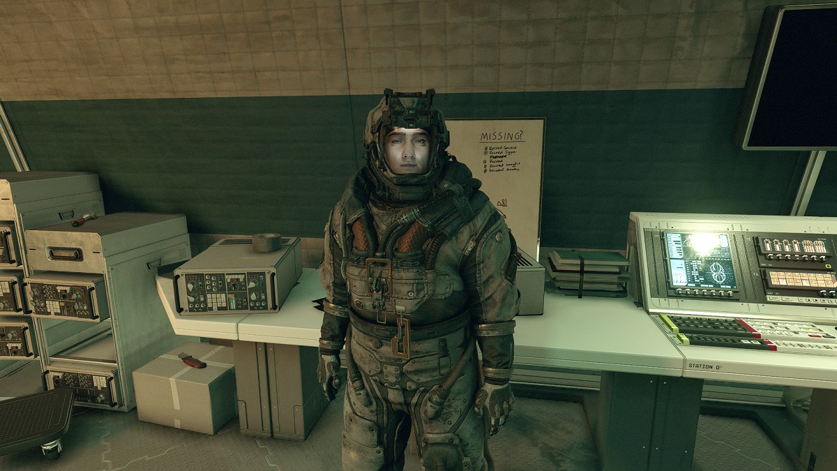 How to holster your weapon in Starfield