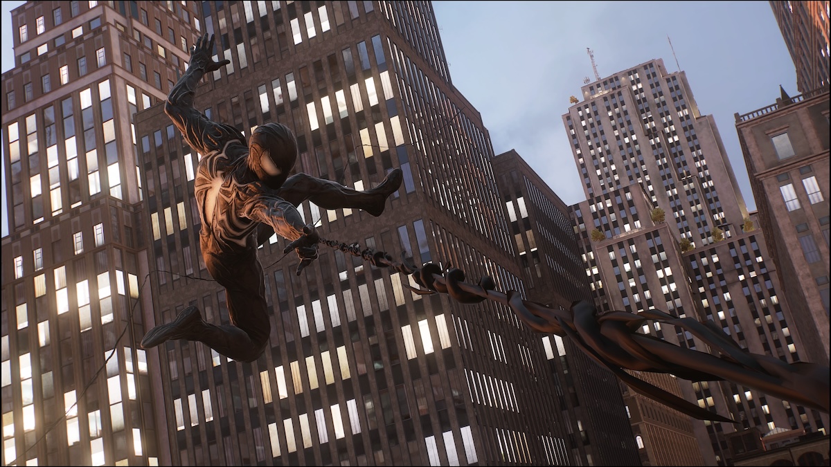 Spider-Man wearing venom suit in Spider-Man 2.