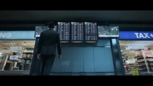 Makarov in the airport