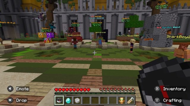 Minecraft with a lobby of players