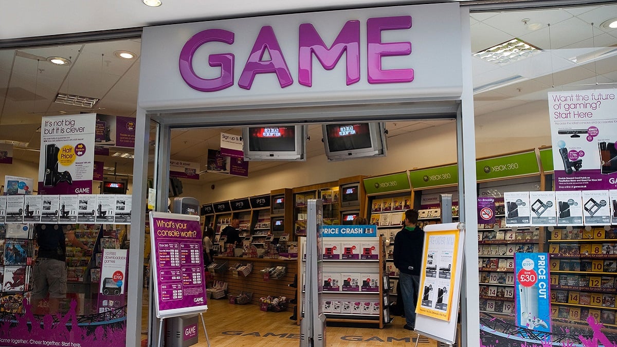 Photo of a GAME UK store entrance with Xbox 360 titles by the door.