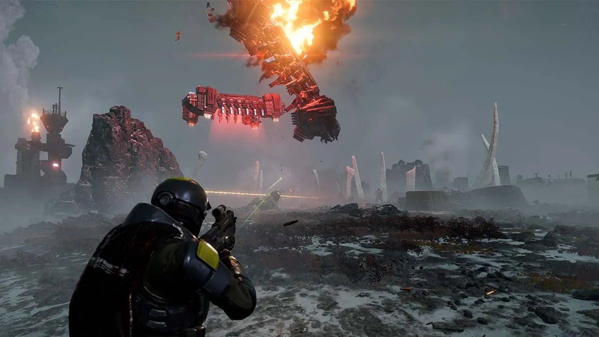 A Helldivers 2 player aiming down his weapon scope as Automatons drop out of a ship.