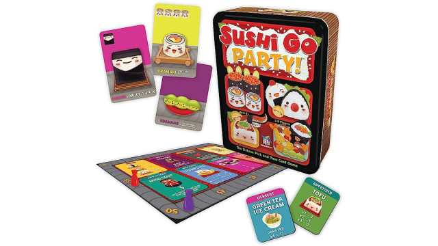 Sushi Go Party card game