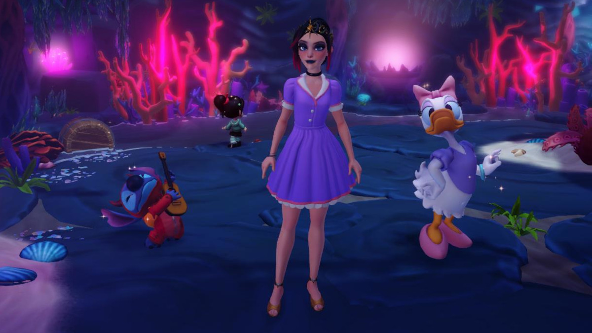 The Dots & Daisies Dress in Disney Dreamlight Valley