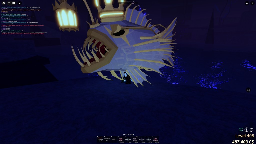 A Fisch player is holding a Crowned Anglerfish