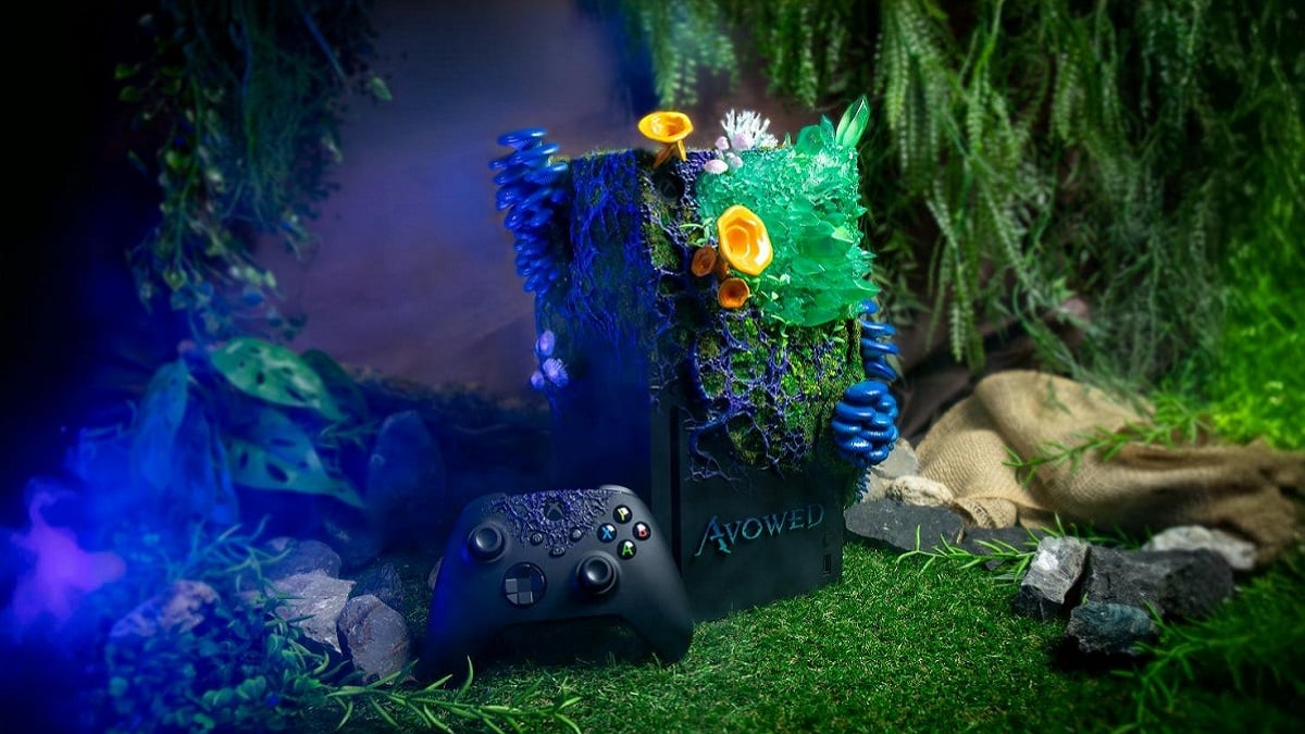 This Avowed-themed Xbox Series X is pretty spiffing