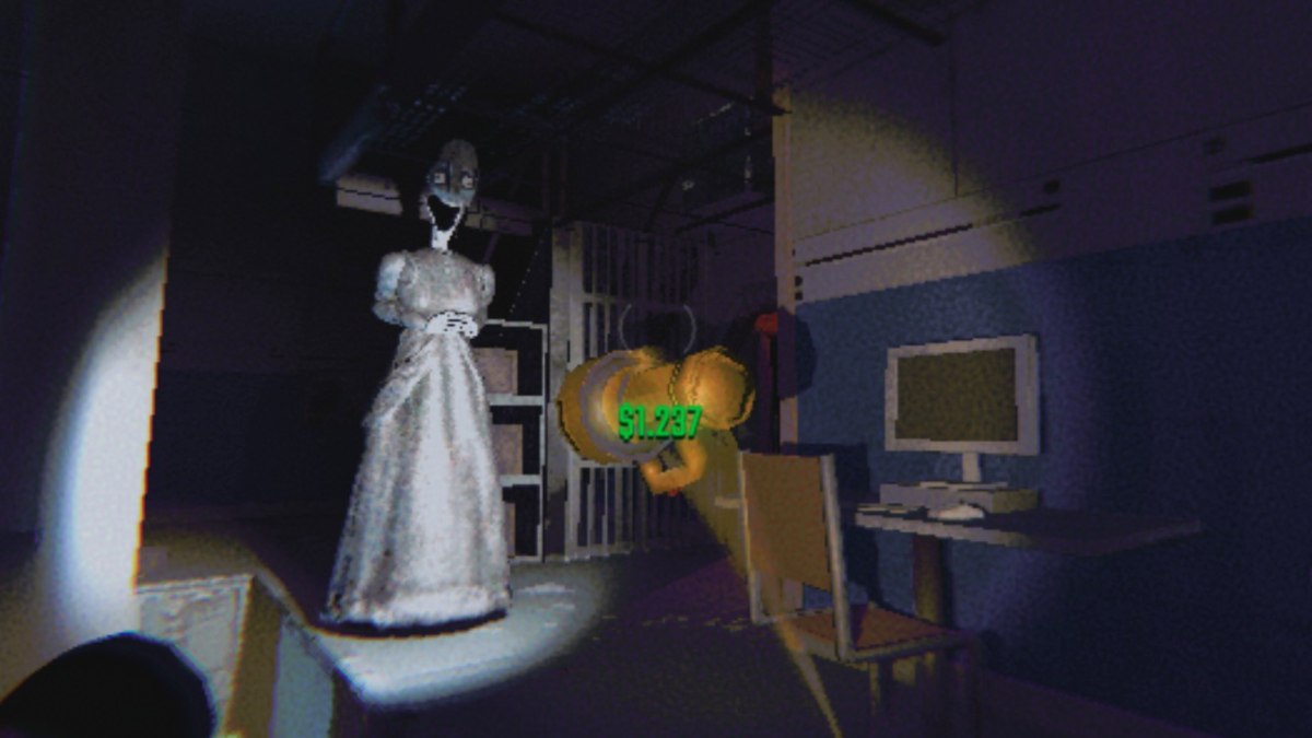 Pointing a flashlight at the Loom inside McJannek Station