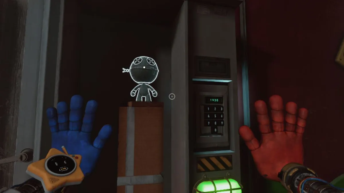 Inputting 1936 into keypad to get Collectible from Huggy Wuggy's arena