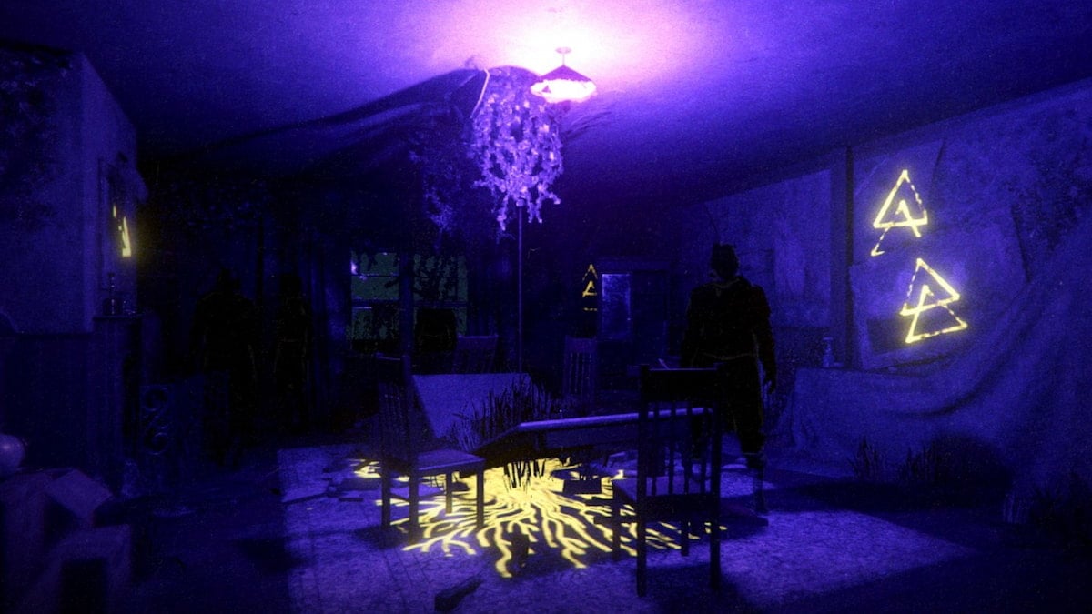 Alan Wake Phasmophobia purple room with ominous shadowy figure