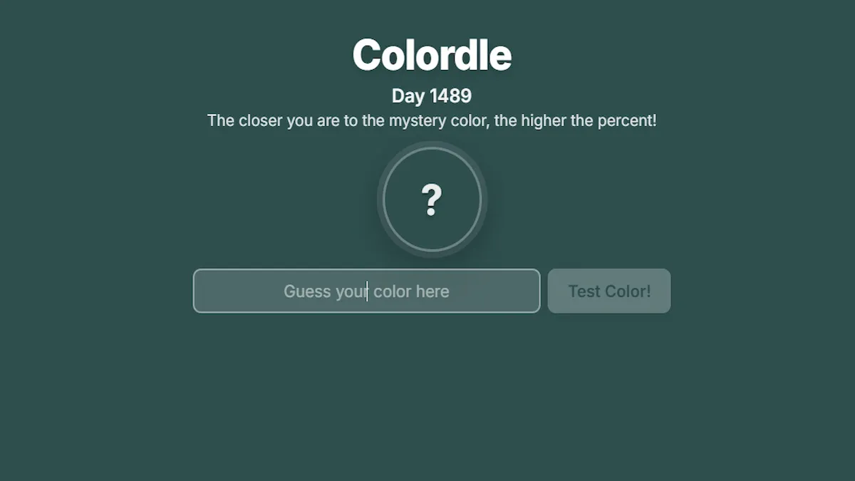 Screenshot of the main Colordle game page.