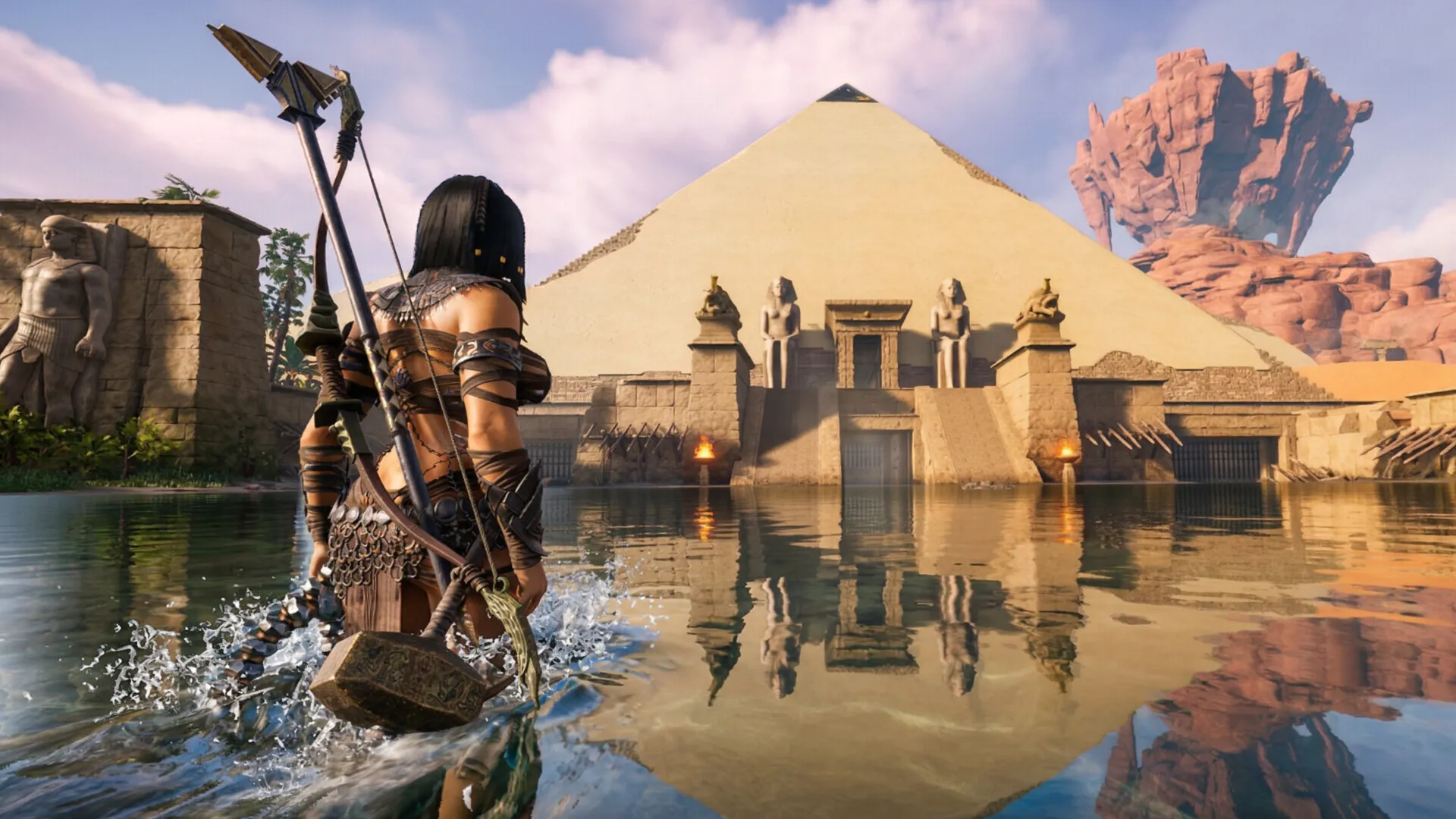 Player standing in front of a pyramid in Soulmask