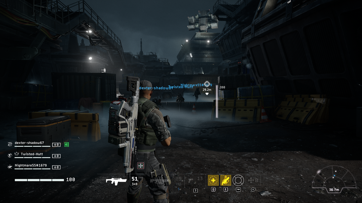 Killing Xenomorphs in Aliens: Fireteam Elite 2