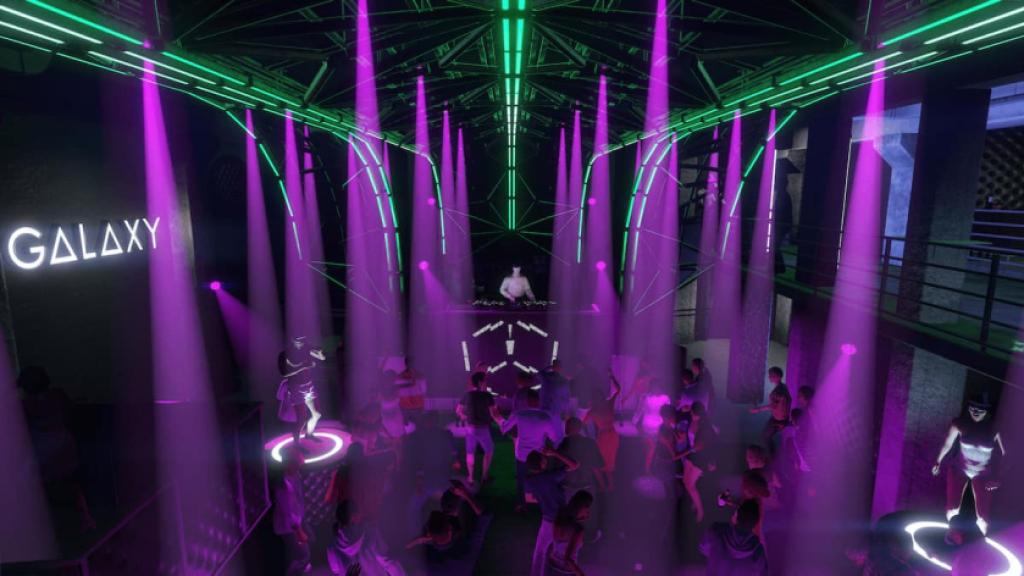 A nightclub called Galaxy in GTA Online, with real-life DJ Dixon on the decks.