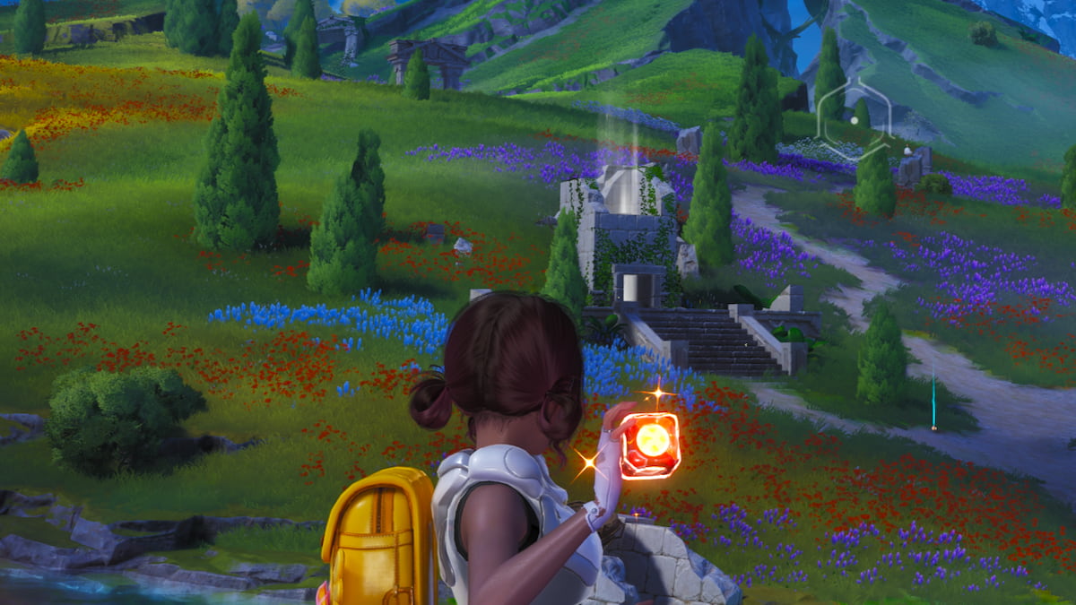 Holding an aniipod ultra in aniimo