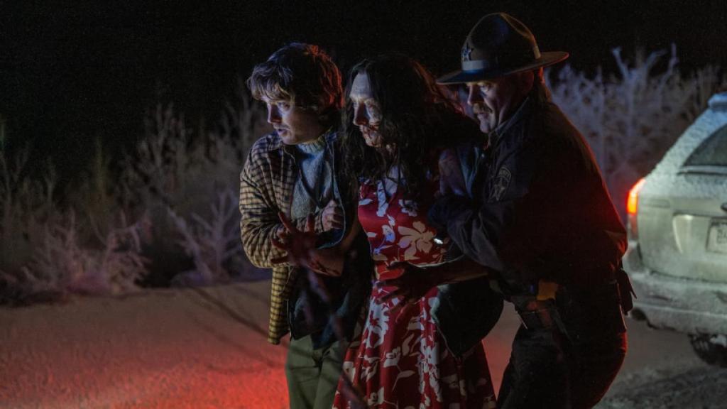 Zach Cregger's Resident Evil movie, scene with zombie woman being helped by a cop and Bryan.