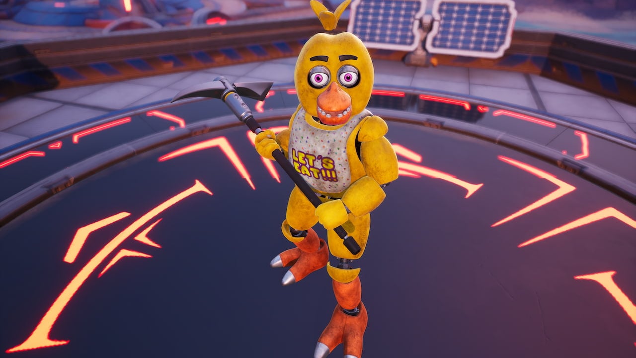 Chica standing in Fortnite